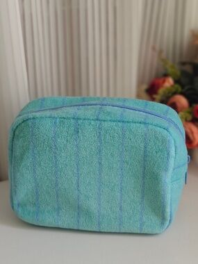 New Green Strips Makeup Skincare Travel Bag Zipper Case  7"x 5.5"x3 "